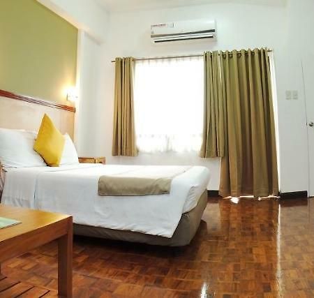 Bsa Tower Serviced Residences Makati City Exterior photo