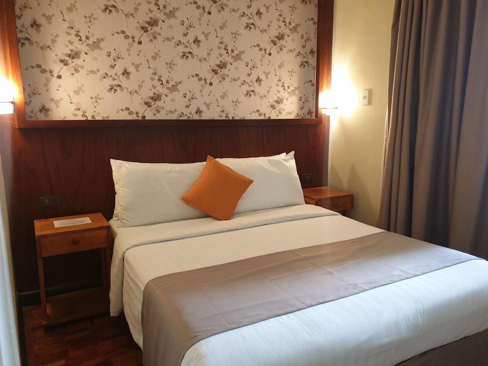 Bsa Tower Serviced Residences Makati City Exterior photo
