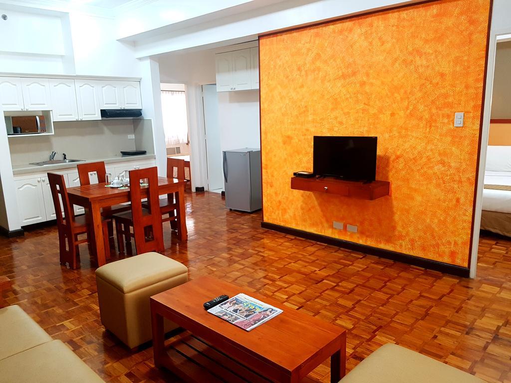 Bsa Tower Serviced Residences Makati City Exterior photo