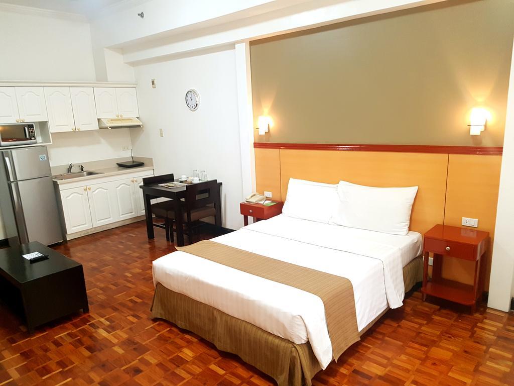 Bsa Tower Serviced Residences Makati City Exterior photo