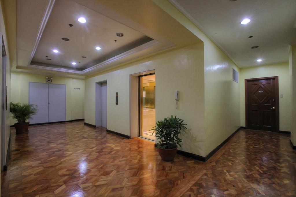 Bsa Tower Serviced Residences Makati City Exterior photo