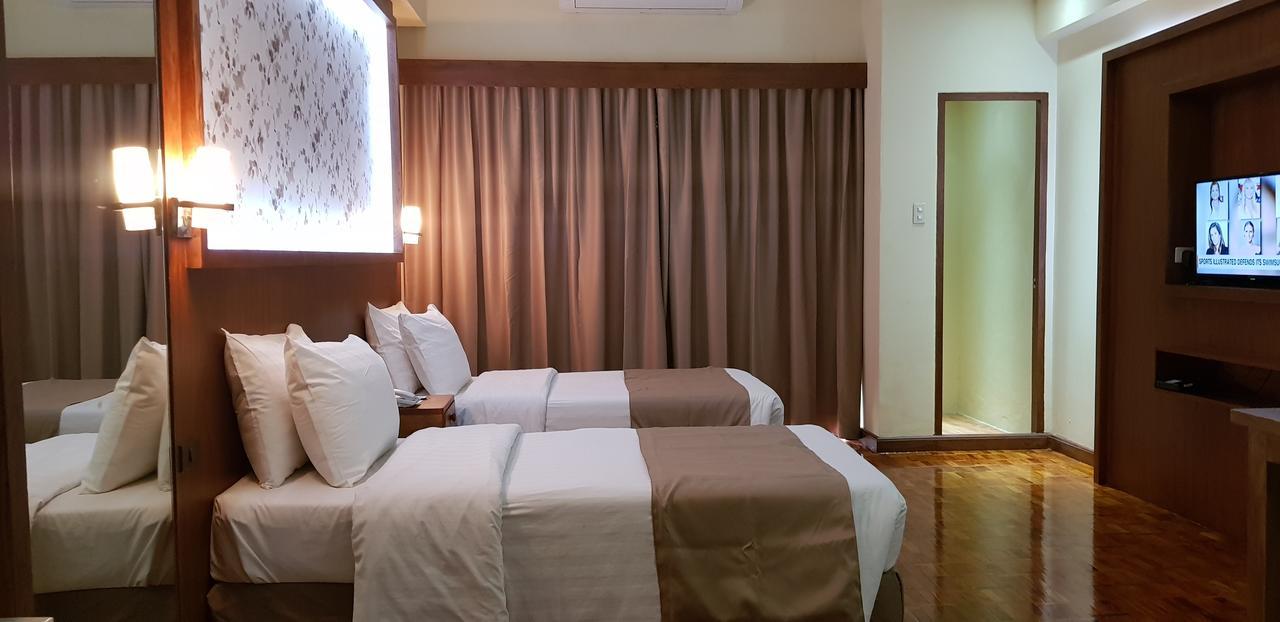 Bsa Tower Serviced Residences Makati City Exterior photo